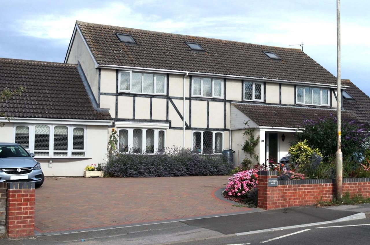 مبيت وإفطار سويندون Highworth House المظهر الخارجي الصورة